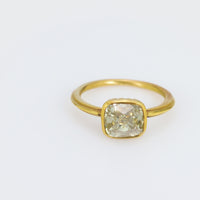 Georgian style 3 carat old mine diamond 18k yellow gold solitaire ring