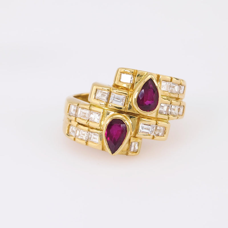 Vintage Ruby Diamond 18K Yellow Gold Ring