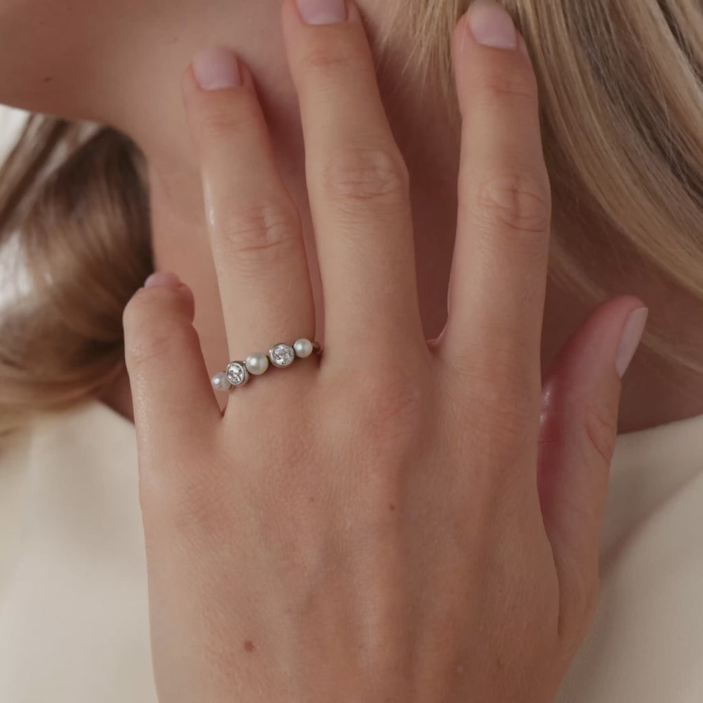 Art Deco pearl diamond platinum band ring