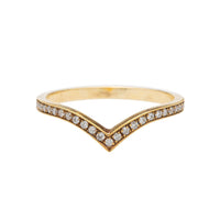 18k gold Chevron wedding band