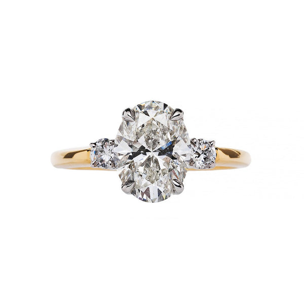 Vintage Oval Engagement Ring with Diamond Sides | Bacalar