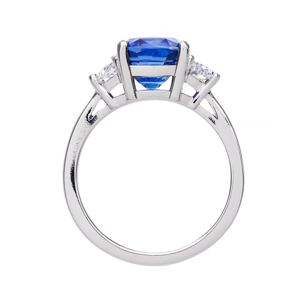 Cornflower Blue Sapphire Engagement Ring | Cienega – Trumpet & Horn