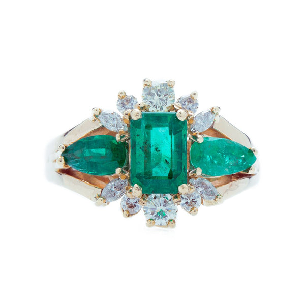 A Gorgeous Emerald and Diamond Three-Stone Ring From the 1980's | Forteleza