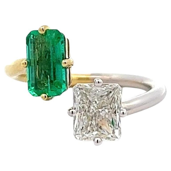 1.01ct Two-Tone Emerald & Diamond Toi et Moi Ring | Sausalito