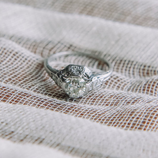 Pomona vintage Edwardian engagement ring | Laura Murray Photography