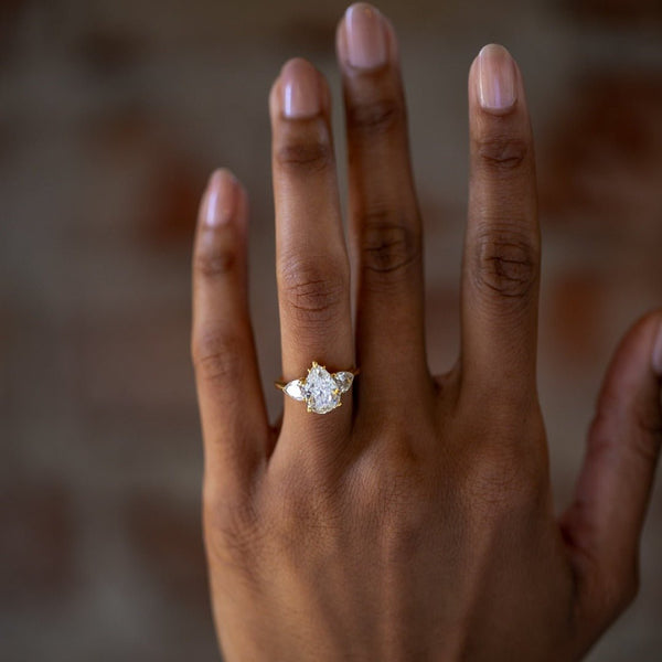 Mid-Century Three-Stone Pear Diamond Ring in 18k Gold | Manhattan Beach