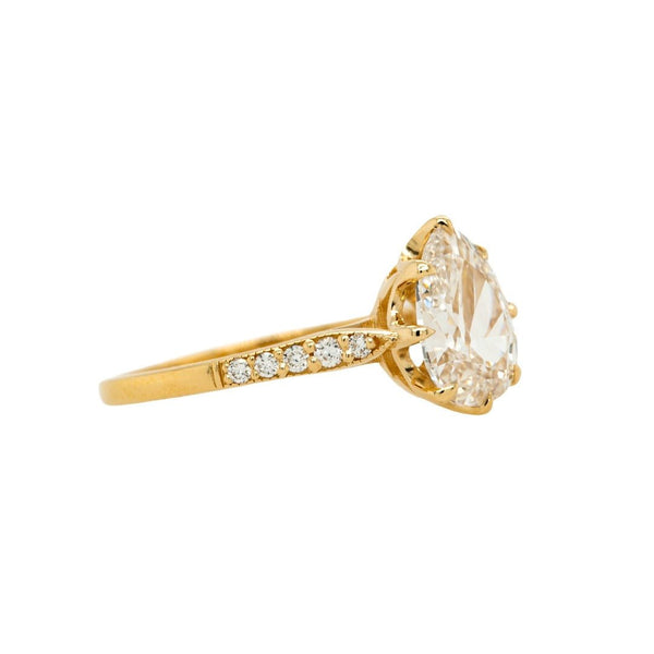 Vintage-Inspired Pear Diamond Engagement Ring | Meridian Pear – Trumpet ...