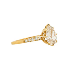 Vintage-Inspired Diamond Solitaire Engagement Ring | Meridian Pear