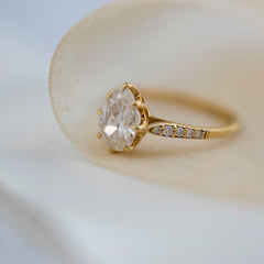Vintage-Inspired Pear Diamond Solitaire Engagement Ring | Meridian Pear