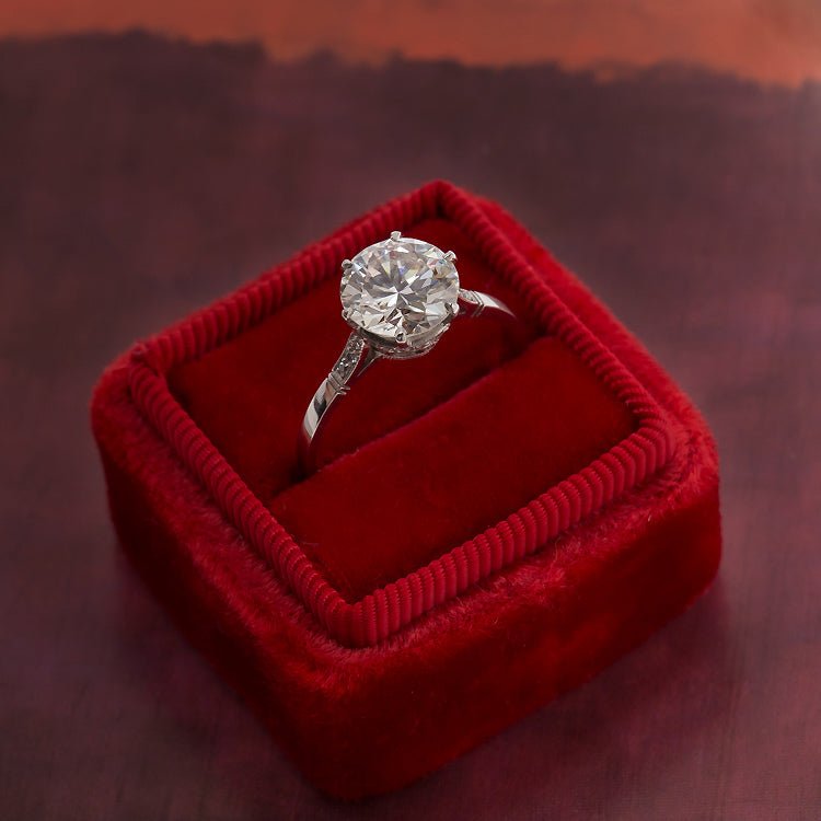 Queens Park Vintage Solitaire Diamond Engagement Ring from Trumpet & Horn