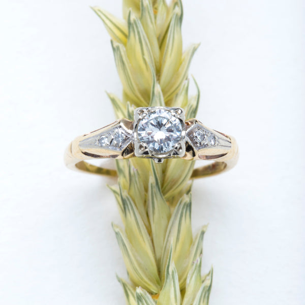 A Pretty Vintage Retro Era 14K Gold and Diamond Engagement Ring | Rushton