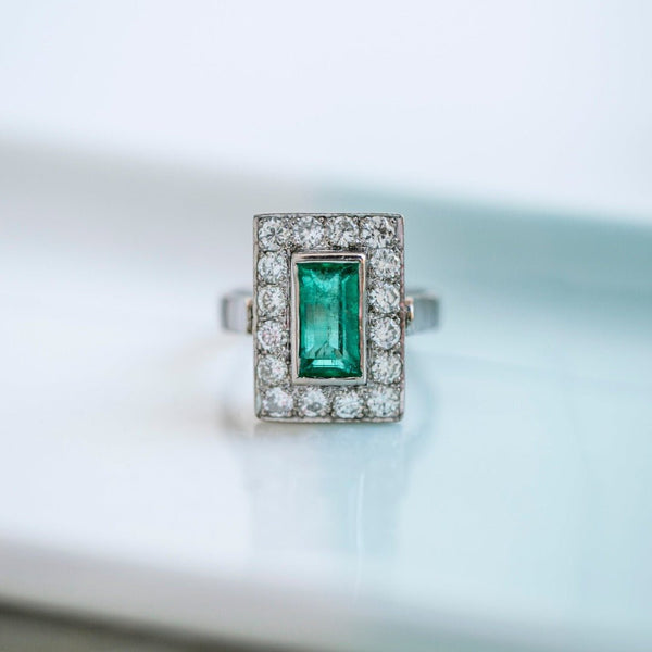 1.25ct Late Art Deco Emerald & Diamond Halo Ring | Sealth 