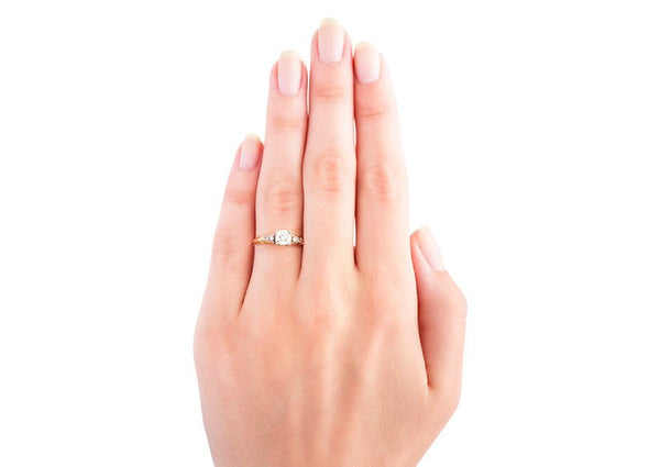wellford ring on hand
