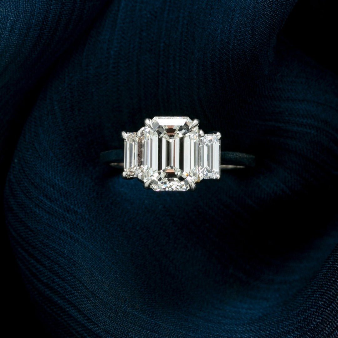 Amazing Platinum and Diamond Three Stone Art Deco Engagement RingAmazing Platinum and Diamond Three Stone Art Deco Engagement Ring